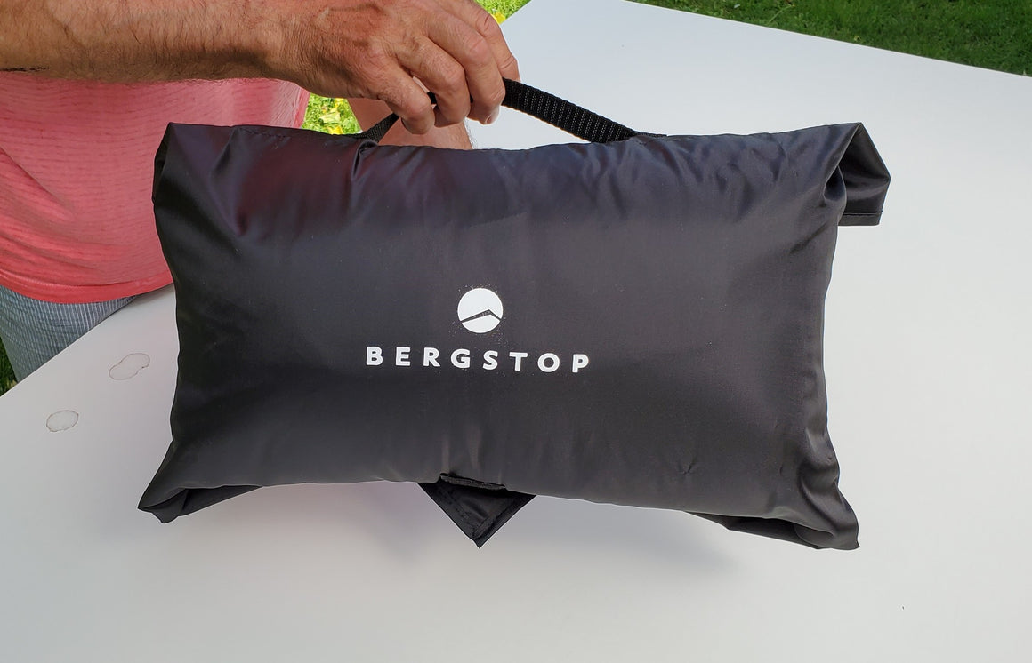 schlafsack rollen stopfen Bergstop Rollsack – Draussen Erleben