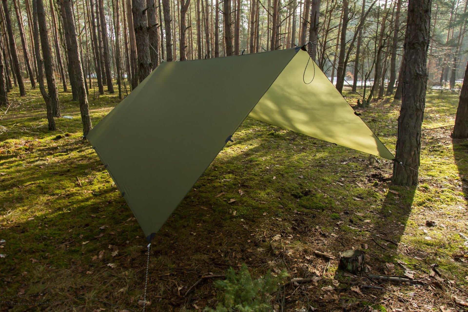 Lesovik Groza Tarp – Ultraleichte Regenschutz-Plane für Outdoor – Draussen Erleben